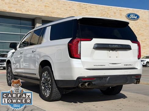 Used 2023 GMC Yukon XL Denali Ultimate image 9