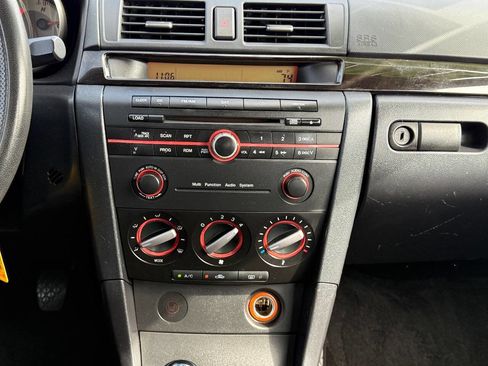 Used 2008 MAZDA MAZDA3 i Touring image 16