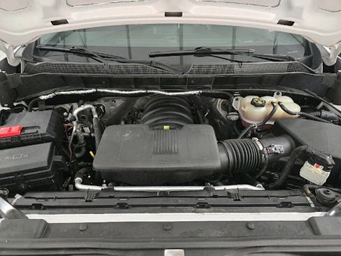 Used 2023 Chevrolet Silverado 1500 W/T w/ Trailering Package AWD/4WD image 17