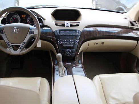 Used 2013 Acura MDX w/ Technology Package AWD/4WD image 25