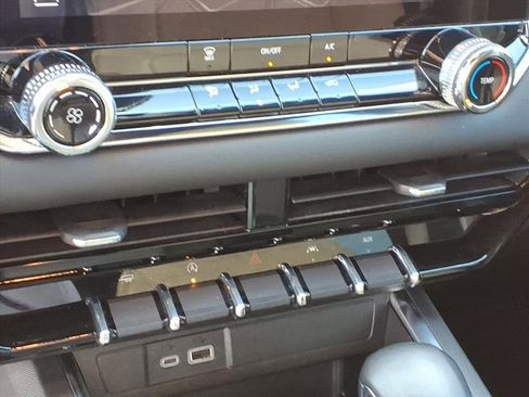 Used 2023 GMC Canyon Elevation w/ Trailering Package image 26