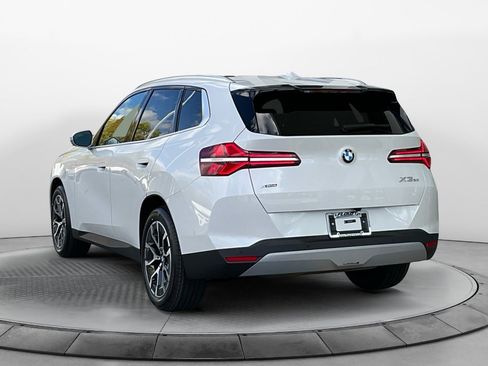 Used 2026 BMW X3 xDrive30i w/ Premium Package AWD/4WD image 4