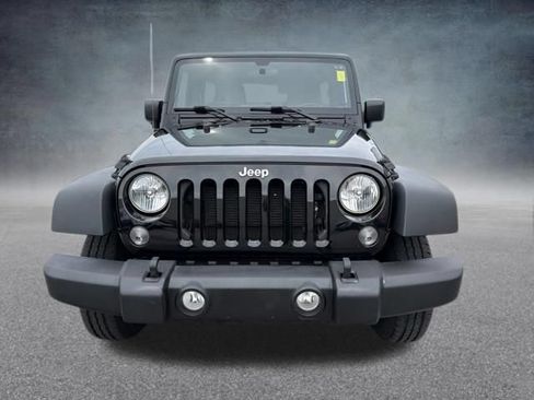 Used 2016 Jeep Wrangler Unlimited Sport w/ Connectivity Group AWD/4WD image 3