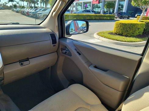 Used 2016 Nissan Frontier SV w/ SV Value Truck Package image 18