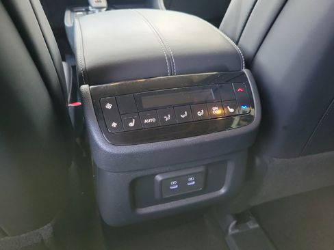 Certified 2026 INFINITI QX60 Luxe w/ Cargo Package image 15