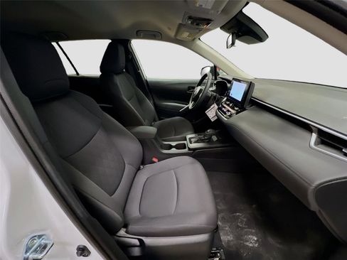 New 2026 Toyota Corolla Cross LE image 27
