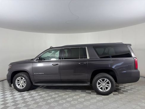 Used 2017 Chevrolet Suburban LS AWD/4WD image 4