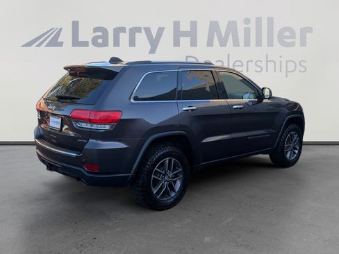 Used 2017 Jeep Grand Cherokee Limited w/ Trailer Tow Group IV AWD/4WD image 5