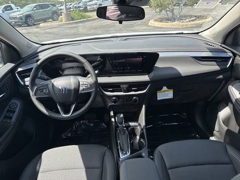 Certified 2026 Buick Encore GX Preferred w/ Comfort Package image 15