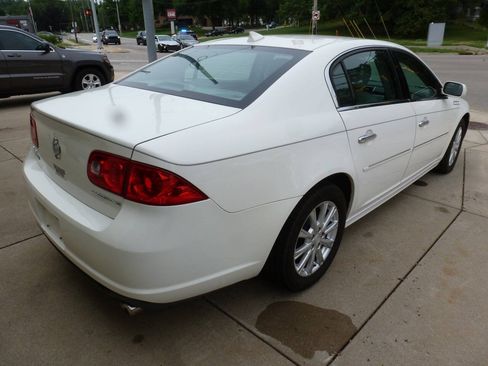 Used 2011 Buick Lucerne CX FWD image 2