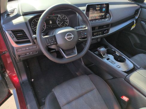 New 2026 Nissan Rogue SV FWD image 2