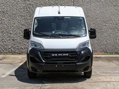 Used 2023 RAM ProMaster 2500 FWD image 5