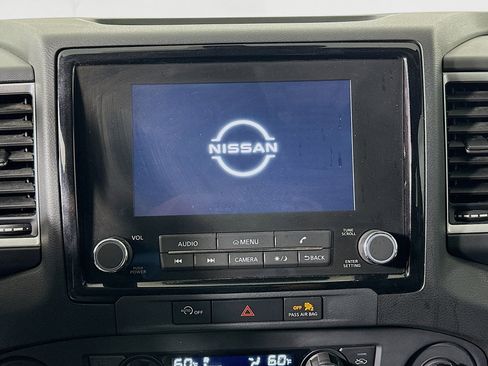 Used 2024 Nissan Frontier SL w/ Technology Package image 21