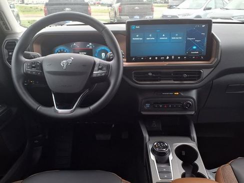 New 2025 Ford Bronco Sport Outer Banks w/ Outer Banks Tech Package+ AWD/4WD image 12