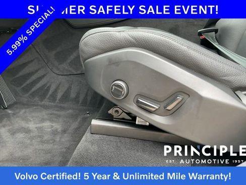 Certified 2024 Volvo XC90 T8 Plus w/ Protection Package Premier AWD/4WD image 32