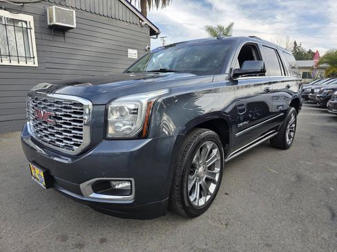 Used 2019 GMC Yukon Denali w/ Open Road Package image 3