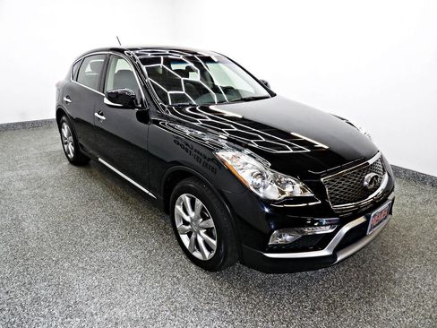 Used 2017 INFINITI QX50 AWD image 3