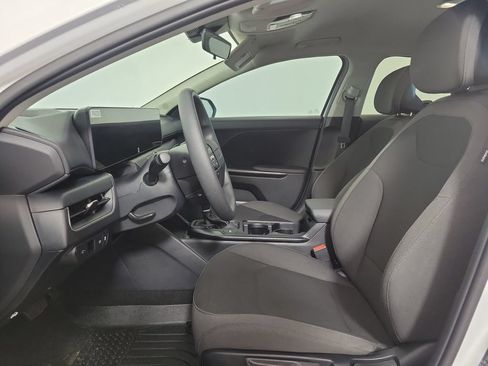 Used 2026 Kia K4 FWD image 12
