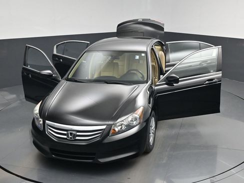 Used 2012 Honda Accord LX image 60
