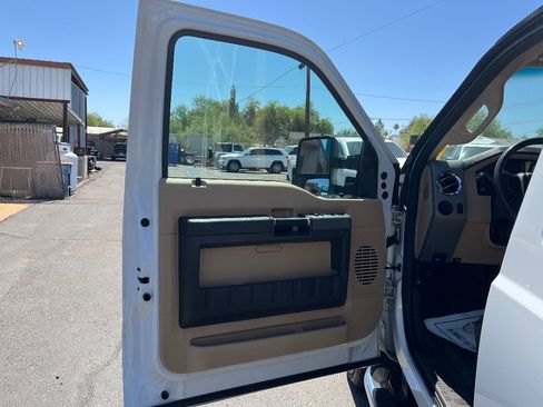 Used 2012 Ford F250 Lariat w/ Lariat Interior Pkg AWD/4WD image 27