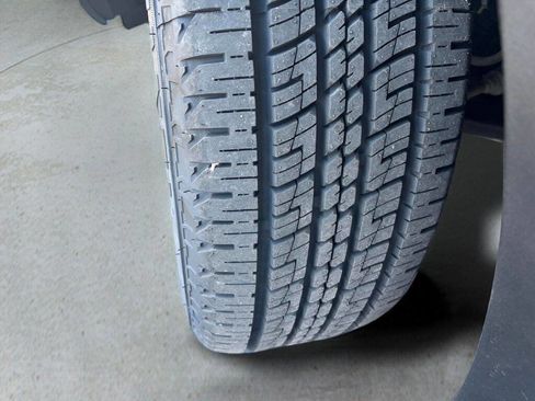 Used 2023 Toyota Corolla Cross XLE image 21