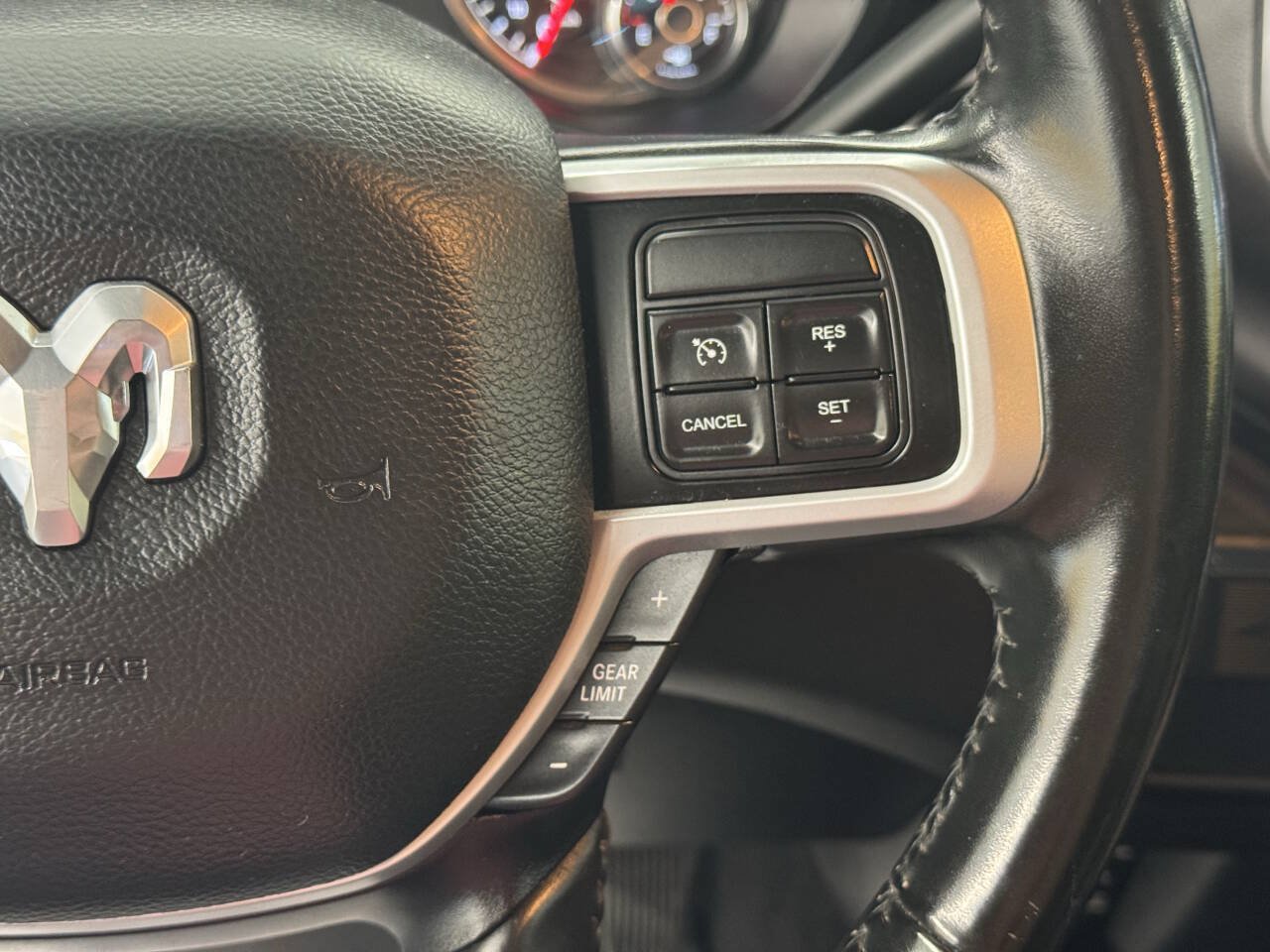 Used 2021 RAM 2500 Big Horn w/ Level 1 Equipment Group AWD/4WD image 31