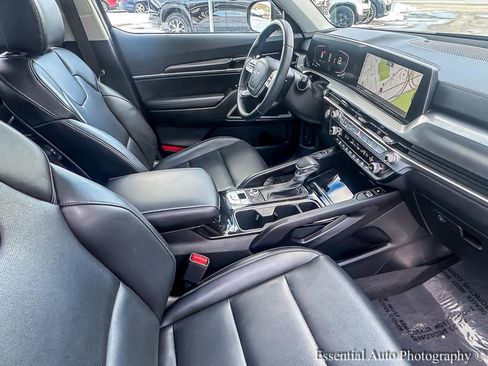 Used 2024 Kia Telluride S w/ S Sunroof Package image 29