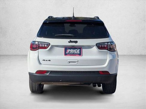 Used 2022 Jeep Compass Altitude image 7