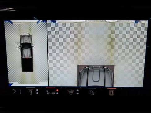 Used 2025 GMC Sierra 2500 AT4X w/ AT4X AEV Edition image 18