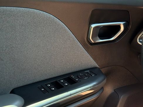 Certified 2025 Kia K4 EX FWD image 17