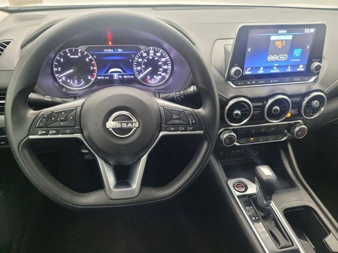 Used 2024 Nissan Sentra SV image 22