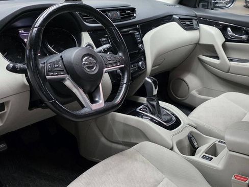 Used 2020 Nissan Rogue Sport SV w/ All-Weather Package image 8