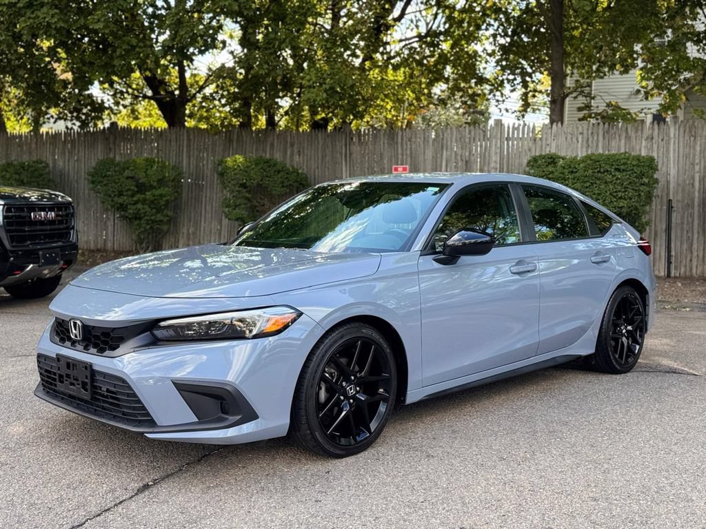 Used 2024 Honda Civic Sport image 2