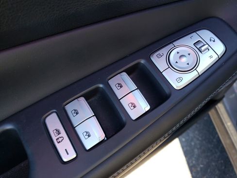 Used 2023 Hyundai Santa Fe Calligraphy AWD/4WD image 18
