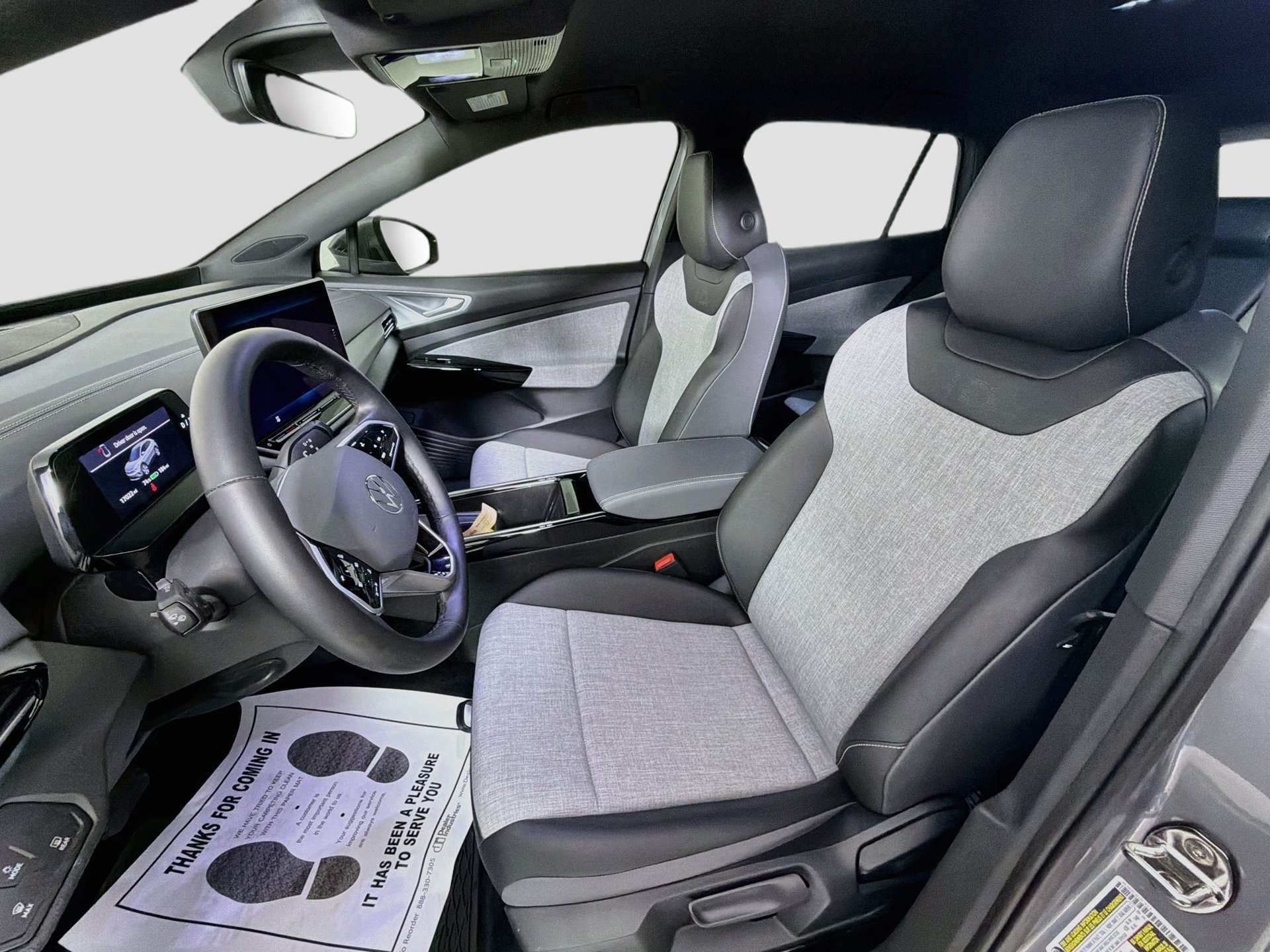 Certified 2025 Volkswagen ID.4 Pro RWD image 21