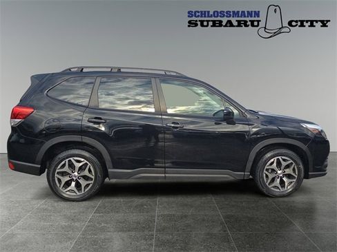 Certified 2022 Subaru Forester Premium w/ Popular Package #1 image 10
