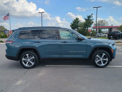 New 2026 Jeep Grand Cherokee L Limited w/ Luxury Tech Group II