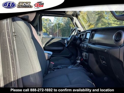 Used 2018 Jeep Wrangler Unlimited Sport S image 14