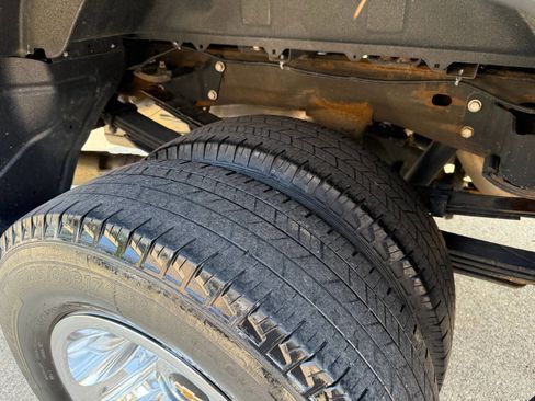 Used 2022 Chevrolet Silverado 3500 LT w/ Convenience Package image 79