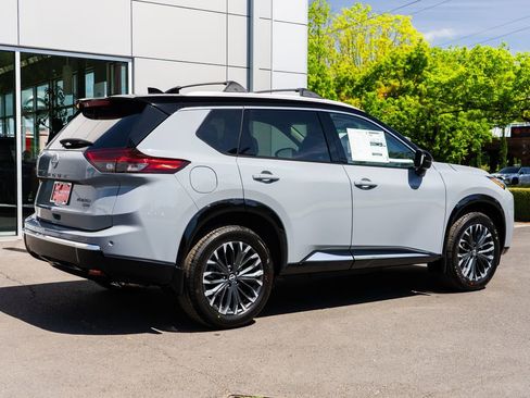 New 2026 Nissan Rogue Platinum AWD/4WD image 6