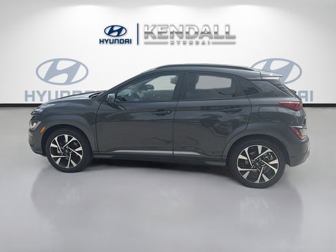 Used 2023 Hyundai Kona Limited w/ Cargo Package FWD image 4