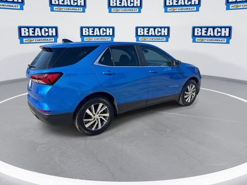 Used 2024 Chevrolet Equinox LT w/ LPO, Floor Liner Package FWD image 8