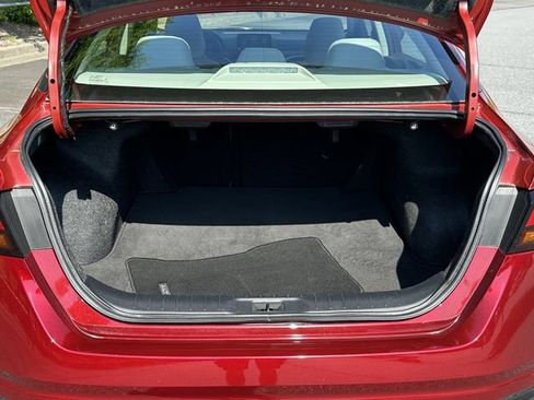 Certified 2025 Nissan Altima 2.5 SV FWD image 20