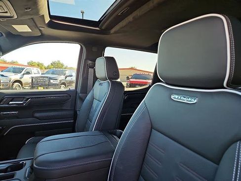 New 2026 GMC Sierra 1500 AT4X image 14