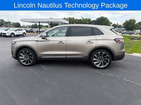 Used 2019 Lincoln Nautilus Reserve w/ Ultimate Package AWD/4WD image 7