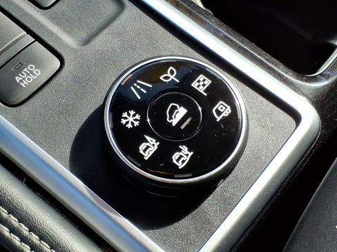 Certified 2023 Nissan Pathfinder Platinum w/ Lighting Package (N93) image 18