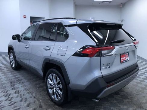 Certified 2022 Toyota RAV4 Limited image 12