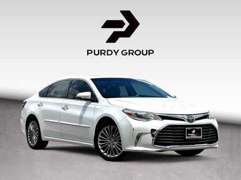 Used 2016 Toyota Avalon Limited w/ Toyota Safety Sense Package FWD image 1