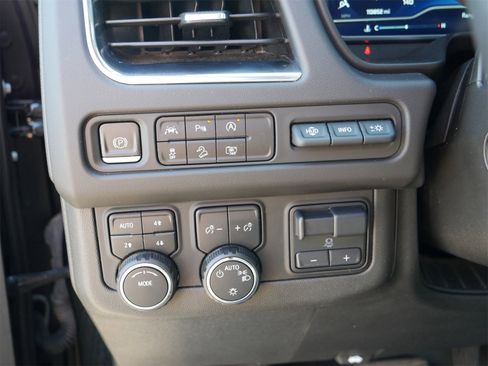 Used 2023 Chevrolet Suburban High Country w/ Max Trailering Package image 14