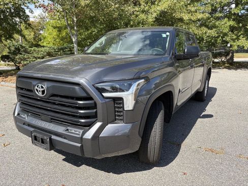 Used 2023 Toyota Tundra SR5 w/ SR5 Convenience Package image 3